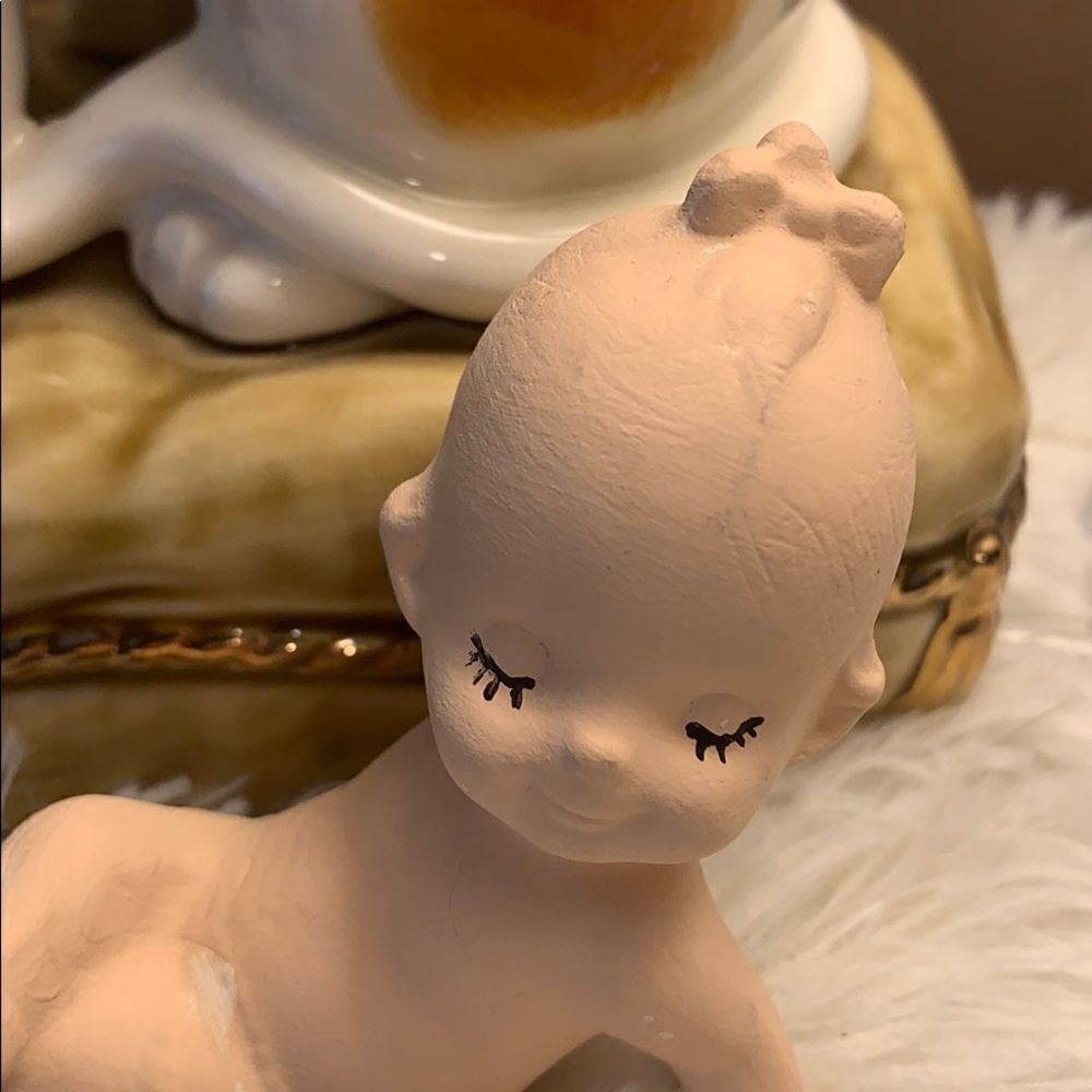 Kewpie Baby girl ceramic figure - Picture 3 of 8